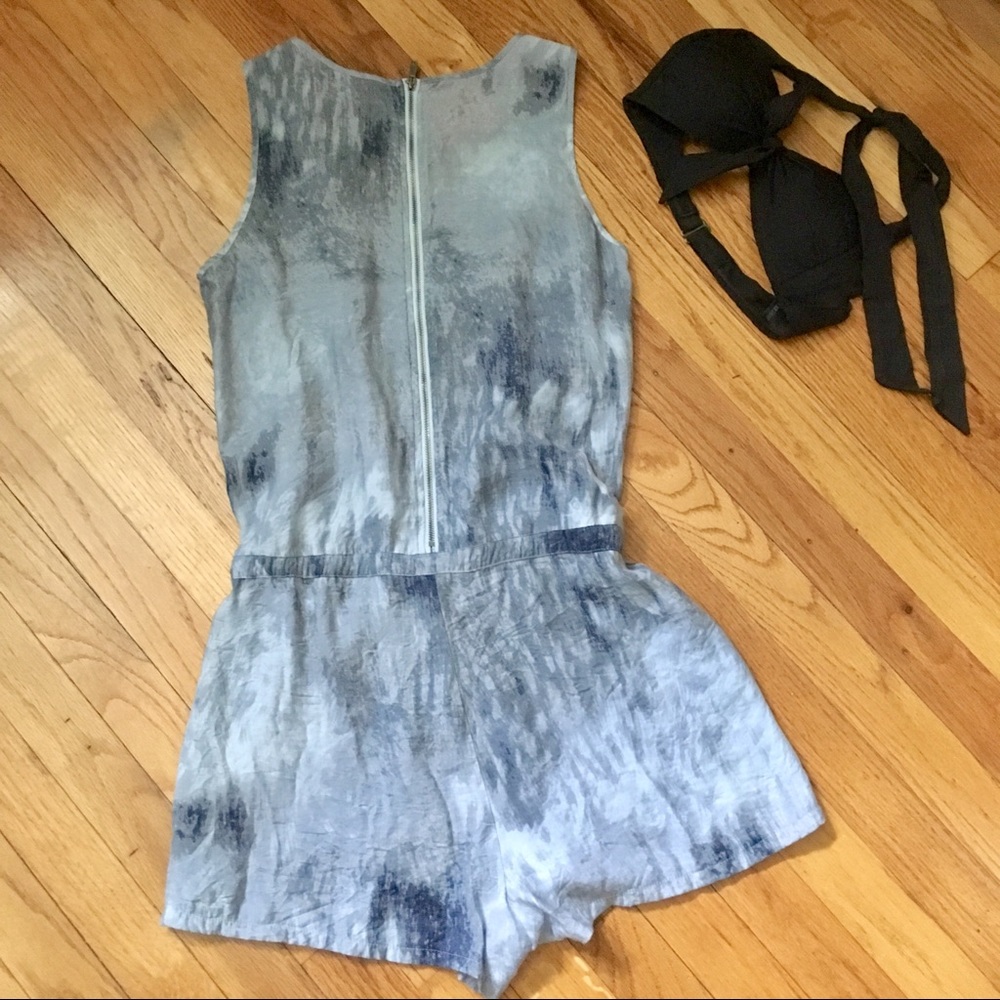LP Calvin Klein Tie Dye Romper Drawstring Pockets Back Zipper | Gray & White - Picture 3 of 8